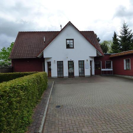 Ferienwohnung Beim Doktor Poseritz Exterior foto